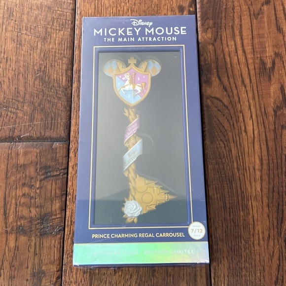 Disney Mickey Mouse The Main Attraction Prince Charming Regal Carrousel Key NIB - Picture 3 of 4